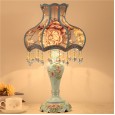 European-style table lamp bedroom bedside lamp creative modern minimalist resin hotel project wedding table lamp