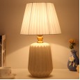 Ceramic table lamp simple modern bedroom bedside table lamp creative small fresh and warm light Nordic living room