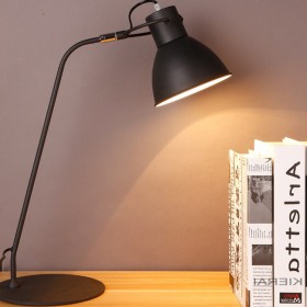 Simple office work table lamp bedroom bedside lamp plug-in home college students study desk table lamp eye protection