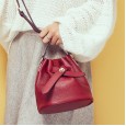 Spring and summer new products trendy wild single product simple temperament shoulder messenger bag leather first layer cowhide bucket bag female bag