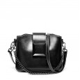 New Korean version of oil wax leather large capacity chain square buckle bag shoulder messenger leather female bag wild small square bag