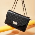 Genuine leather handbags new small fragrance wind embroidery leather cowhide handbags fashion diamond chain shoulder bag