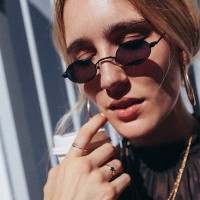 The new oval small frame sunglasses steampunk retro glasses street shot sunglasses S8003