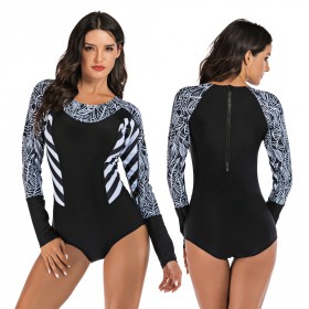 Surfing suit Siamese long-sleeved female swimsuit hot spring swimsuit diving suit 7737