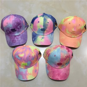 Color wild baseball caps for men and women
