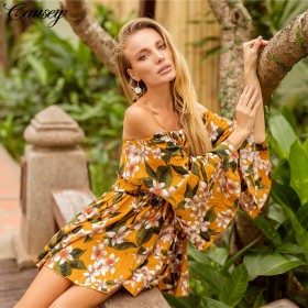 Summer off-the-shoulder sexy dress with printed elastic waist and a collar dress