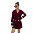 Double-breasted women's coats in autumn and winter