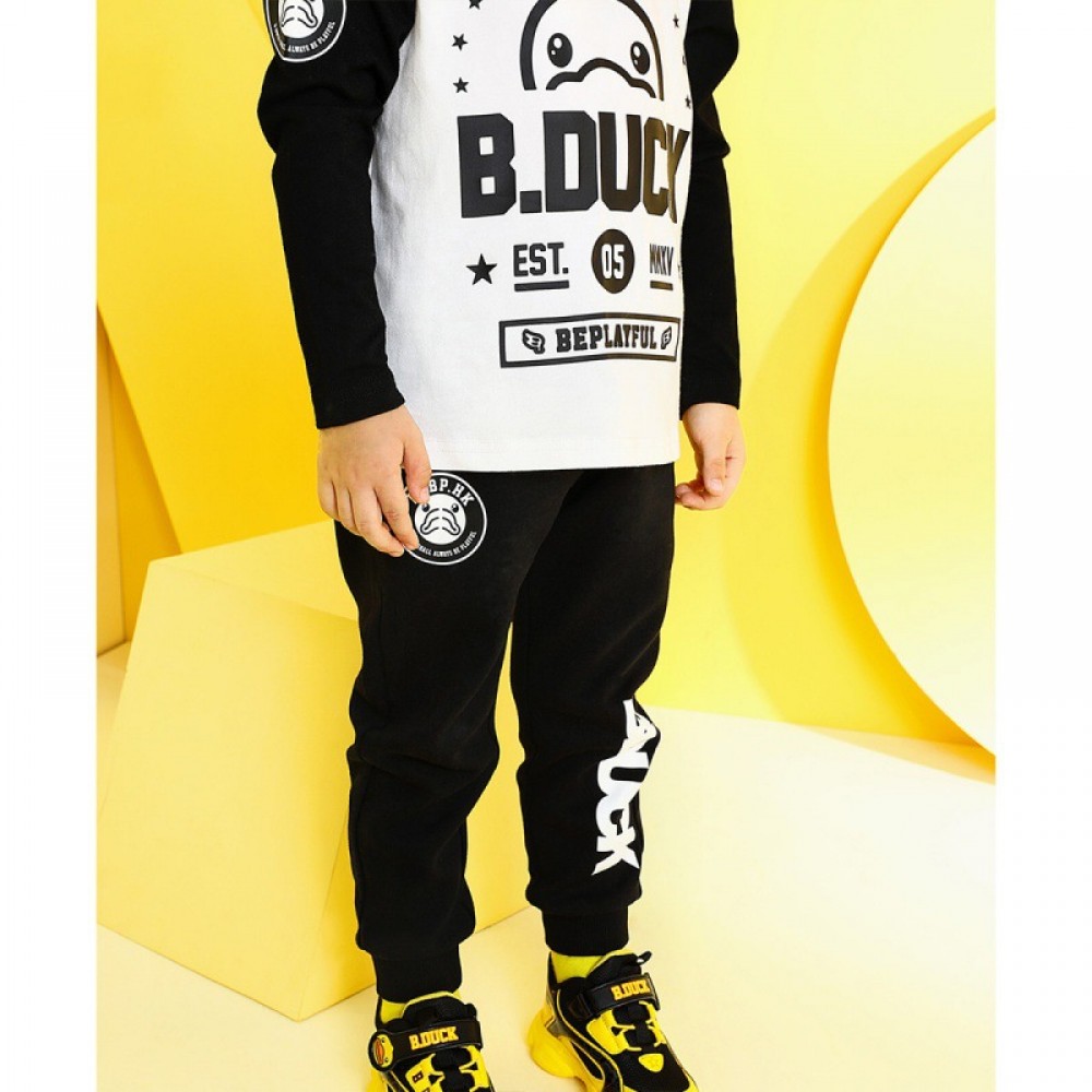 Little yellow duck children's clothing spring and autumn cartoon printing trend boy suit round neck pullover sweater suit