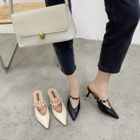 Pointed rivets sandals female summer new fashion wear Baotou half slippers Mueller shoes without heel lazy shoes